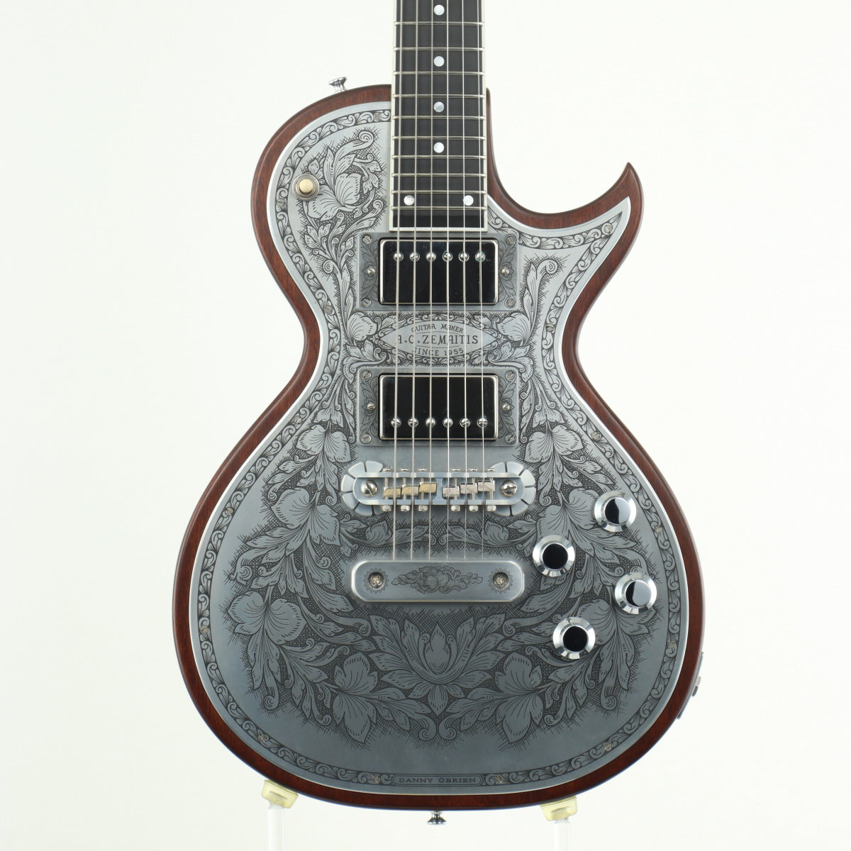 zemaitis – Ishibashi Music Corporation.