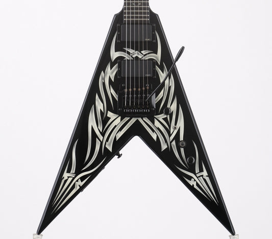[SN P08070843] USED B.C.Rich / Kerry King Signature V KKSVGT Black w/White Tribal Graphic [3.80kg] BC Rich Kerry King [08]