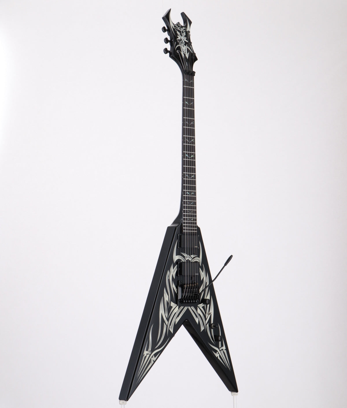 [SN P08070843] USED B.C.Rich / Kerry King Signature V KKSVGT Black w/White Tribal Graphic [3.80kg] BC Rich Kerry King [08]