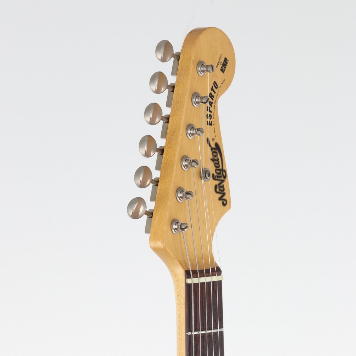 USED Navigator / ESPARTO White [11]
