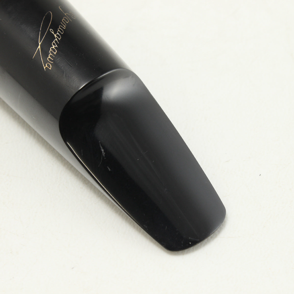 USED Yanagisawa Yanagisawa / Alto Hard Rubber 6 gold logo for alto [03]