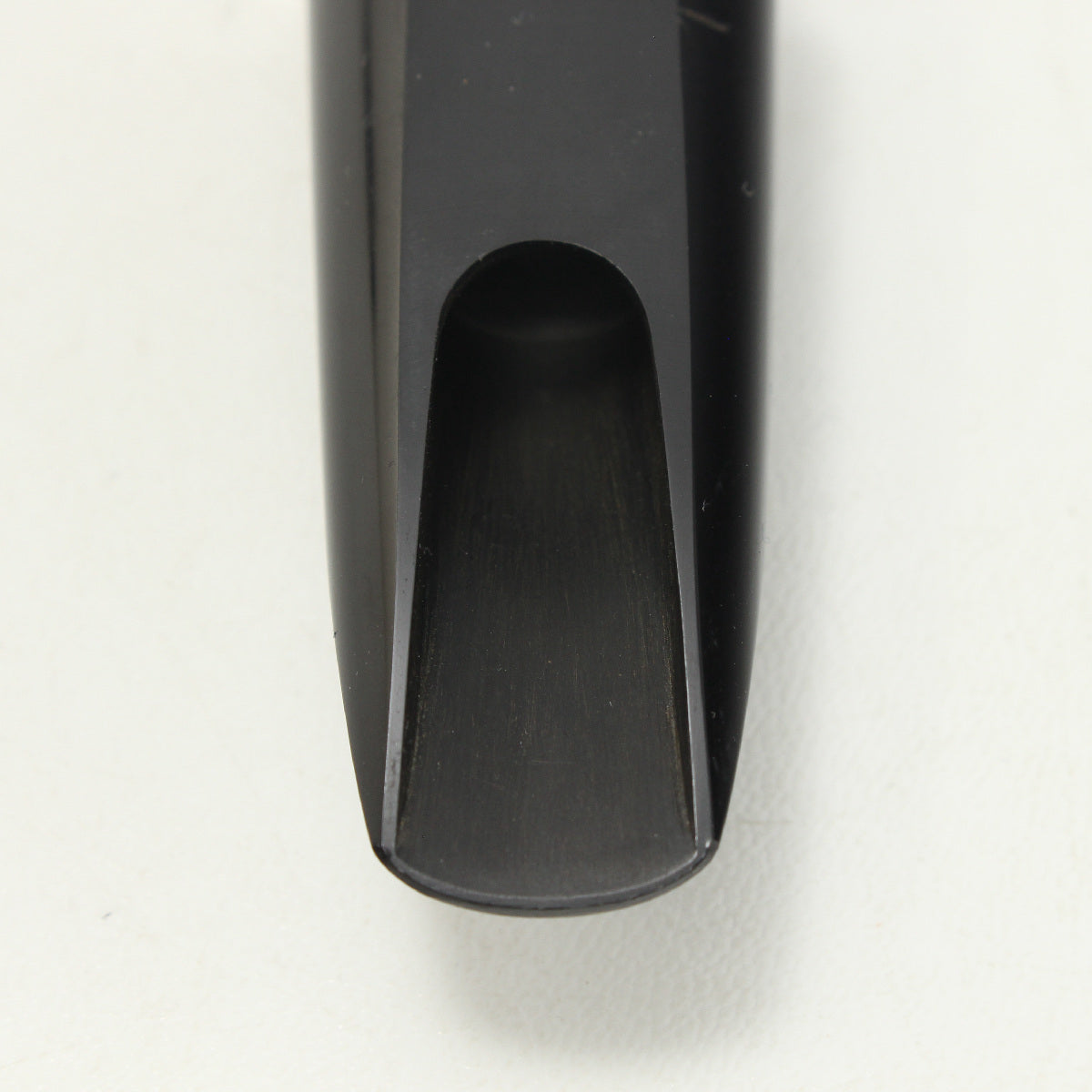 USED Yanagisawa Yanagisawa / Alto Hard Rubber 6 gold logo for alto [03]