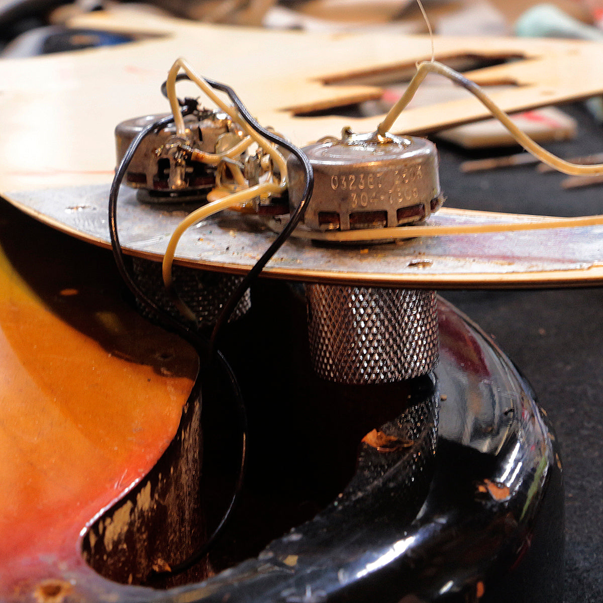 [SN 5MAR73B] USED Fender / Vintage 1973 Precison Bass Sunburst [06]