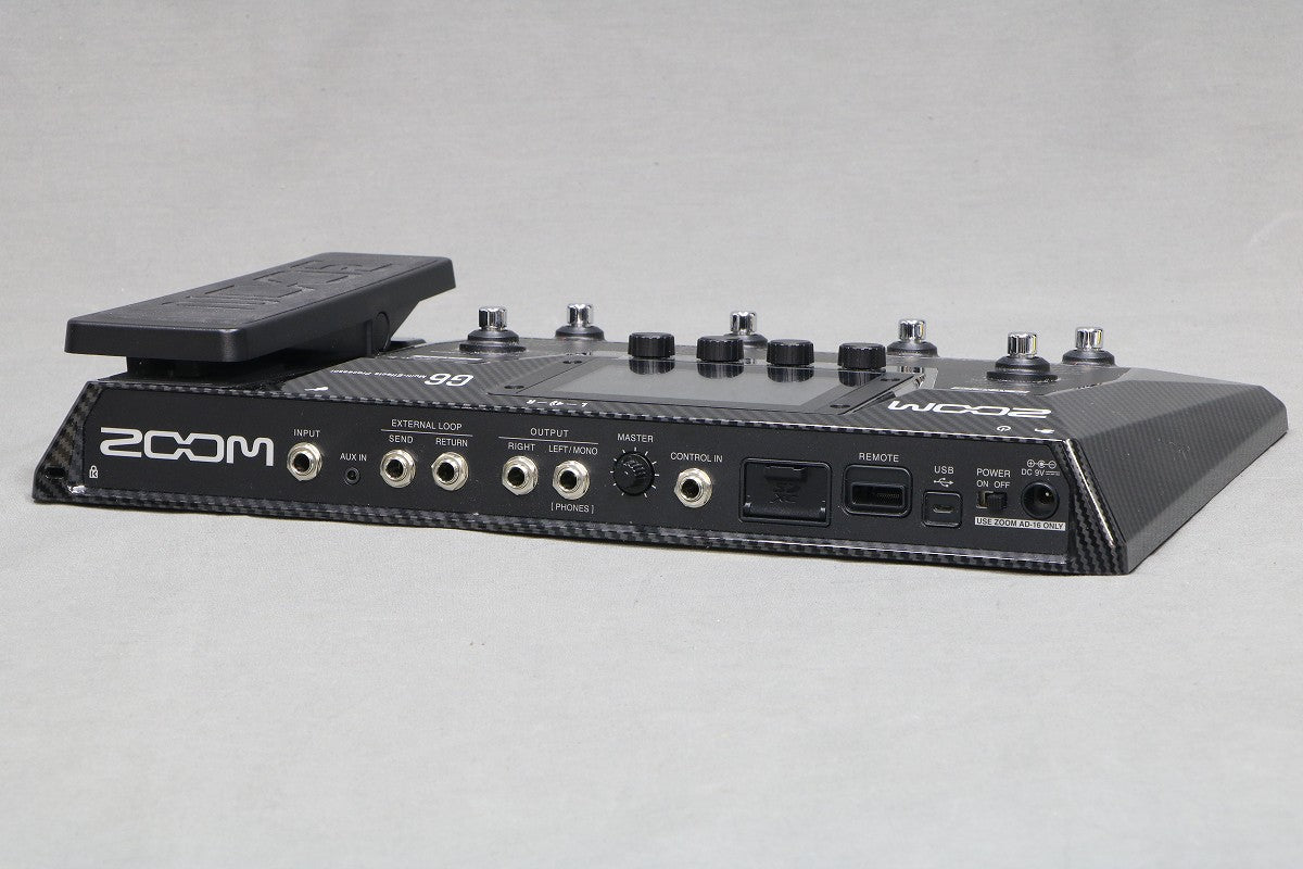 [SN C62012827] USED ZOOM / G6 Multi-Effects Processor Case &amp; BTA-1 included [03]