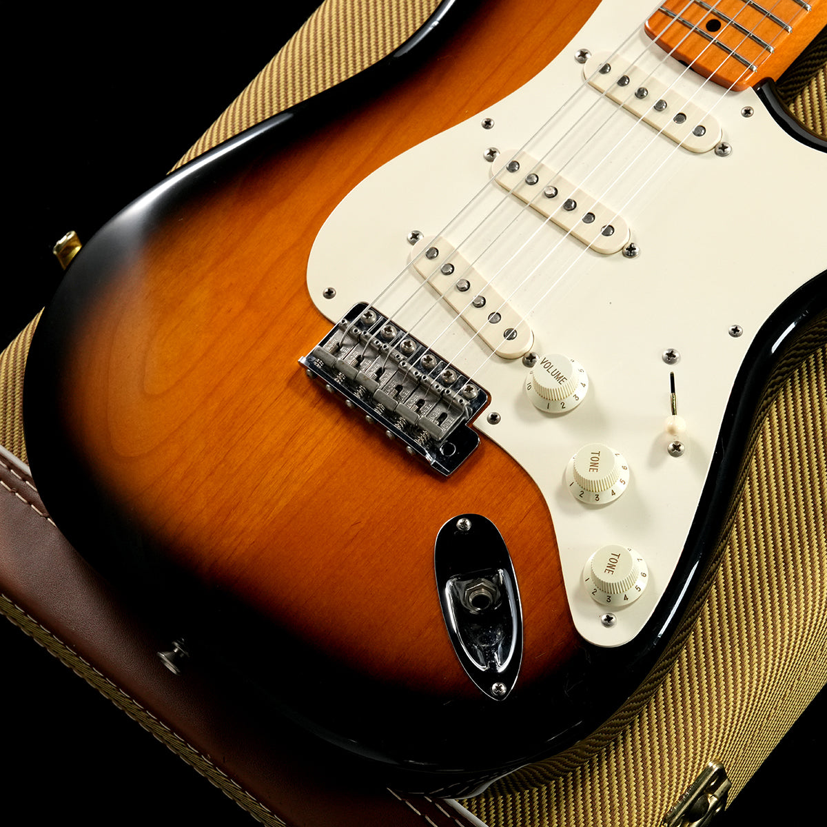[SN V101127] USED Fender USA / 1998 American Vintage 57 Stratocaster 2-Color Sunburst [05]