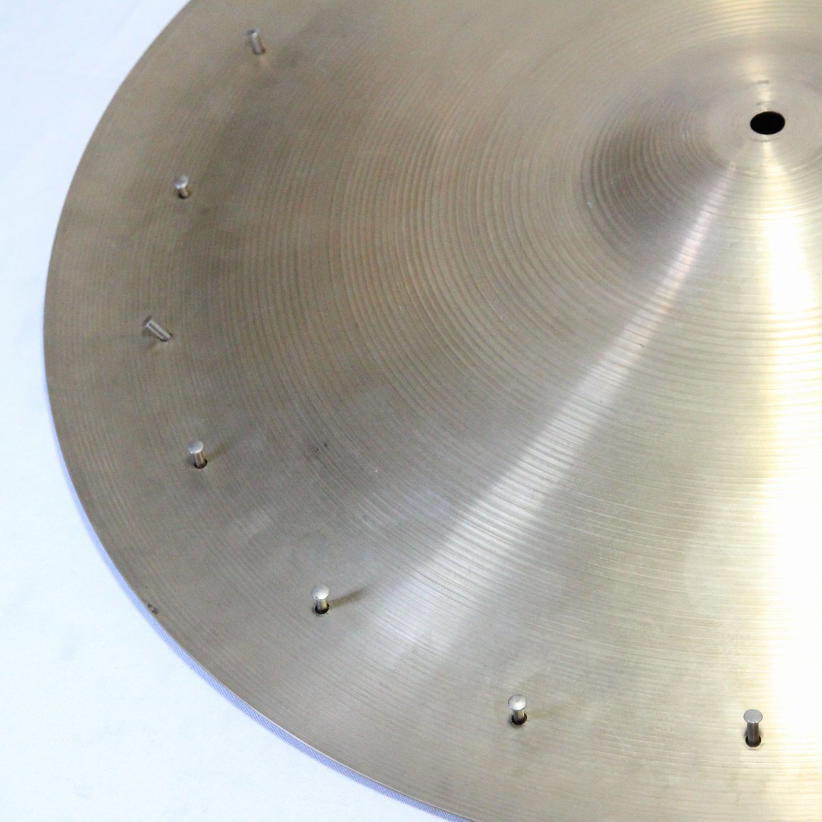 USED ZILDJIAN / 70s A Swish Knocker with 20 Rivets 2902g 22" Swish Knocker [08]