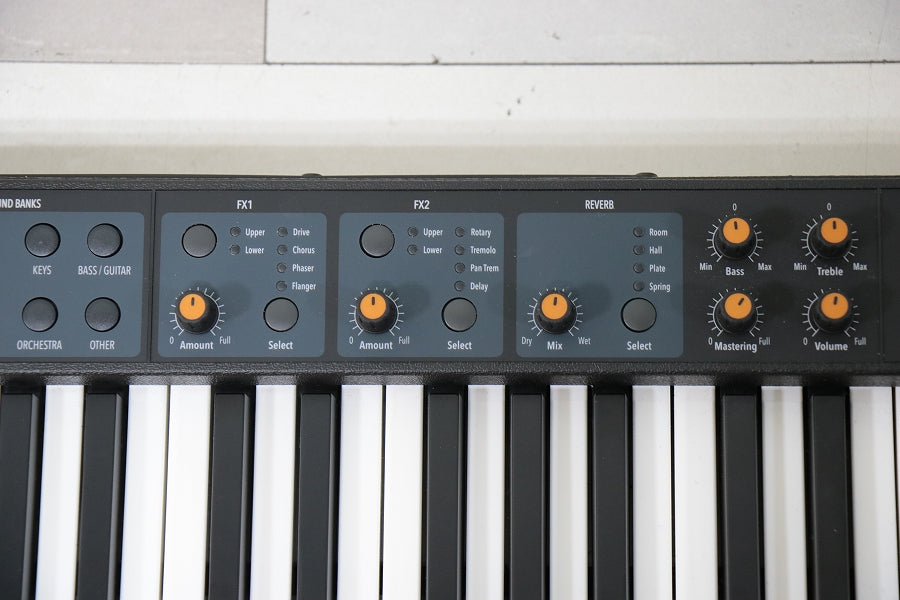 [SN 1850IT5701010] USED STUDIOLOGIC / Numa Compact 2x Digital Piano [10]