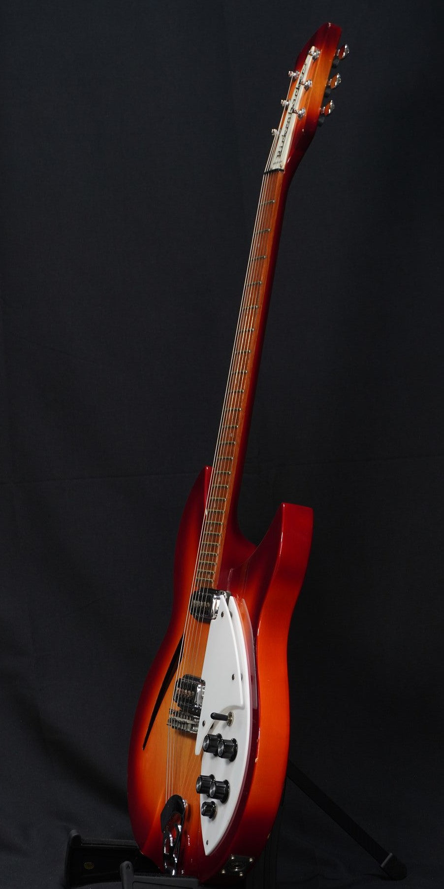 USED Rickenbacker / Model 330 Fireglo -2010- [04 – Ishibashi