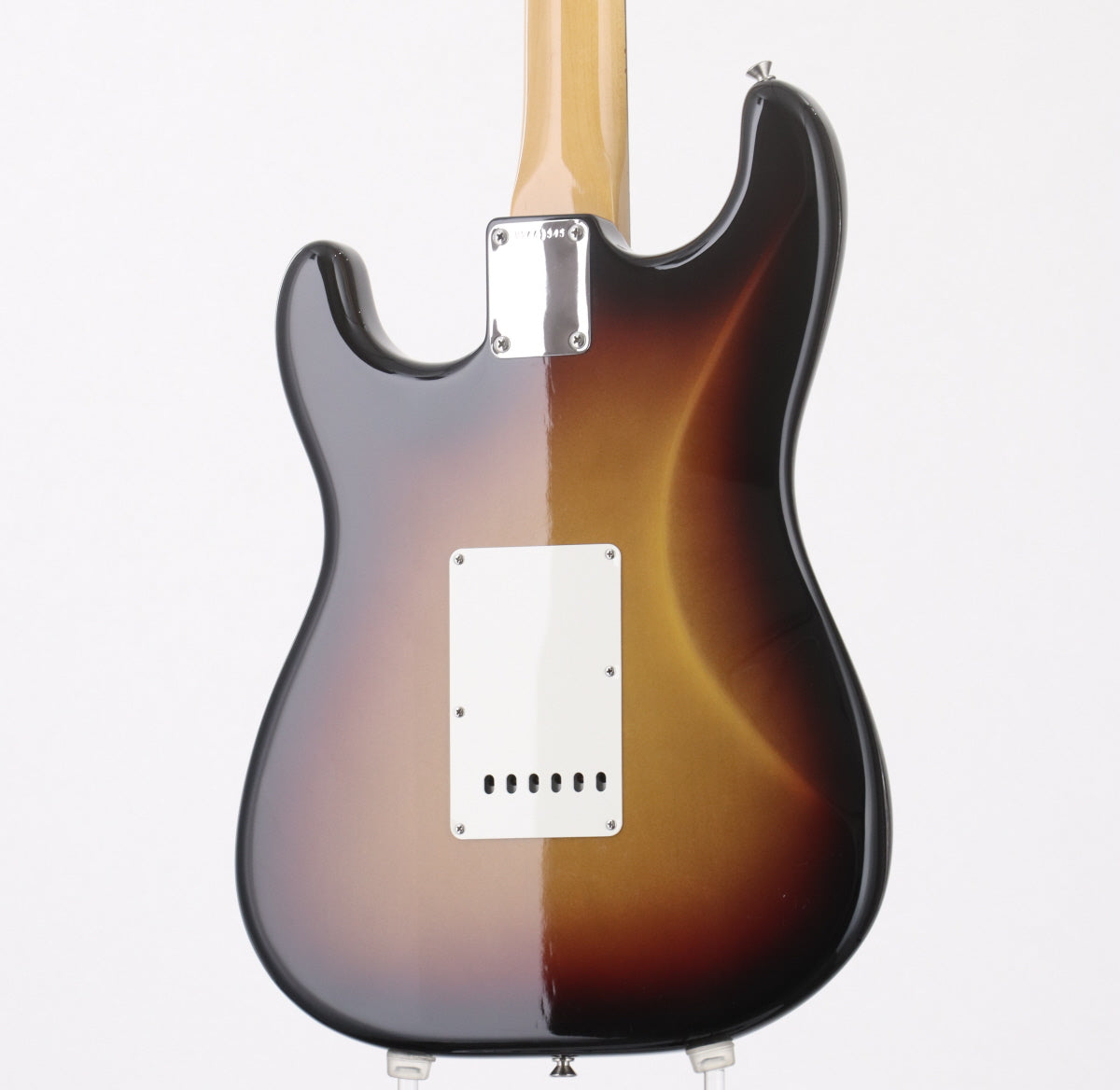 [SN V2441545] USED FENDER USA / American Vintage II 1961 Stratocaster 3 Color Sunburst [03]