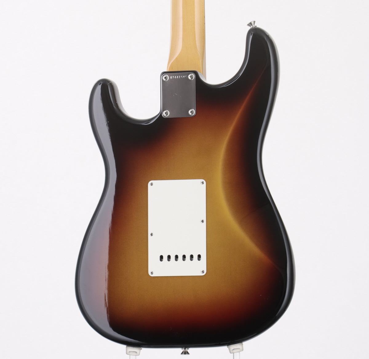 [SN V2441545] USED FENDER USA / American Vintage II 1961 Stratocaster 3 Color Sunburst [03]