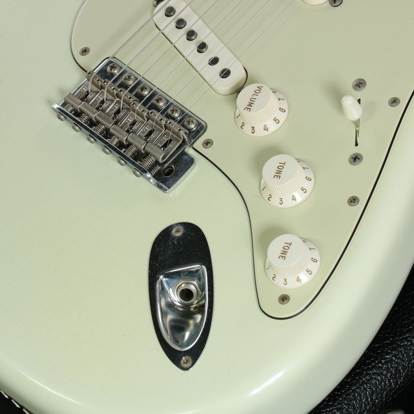 [SN R72239] USED Fender Custom Shop / TBC 1965 Stratocaster Closet Classic OWT [3.50kg / 2013] Fender Custom Shop [08]