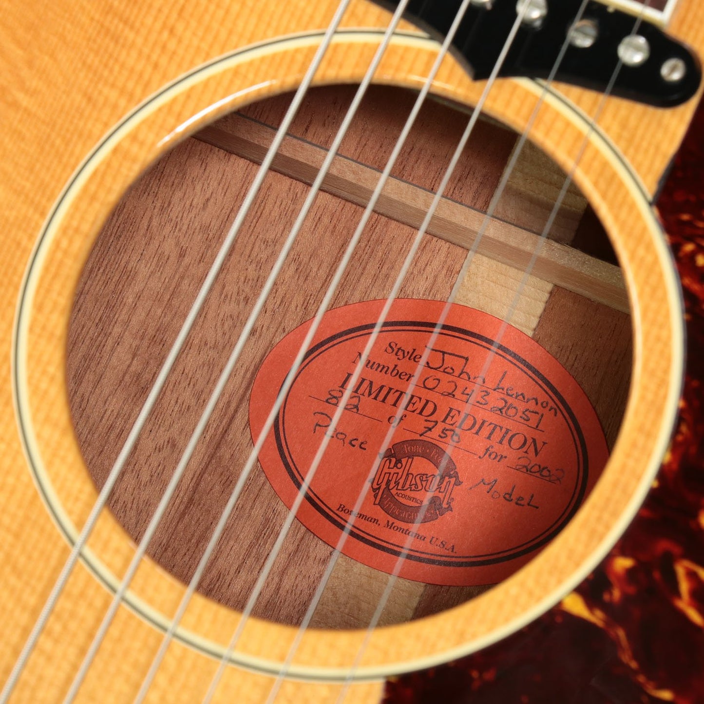 [SN 02432051] USED Gibson / John Lennon J-160E Natural Peace Model (82 of 750)[2002] Gibson [08]