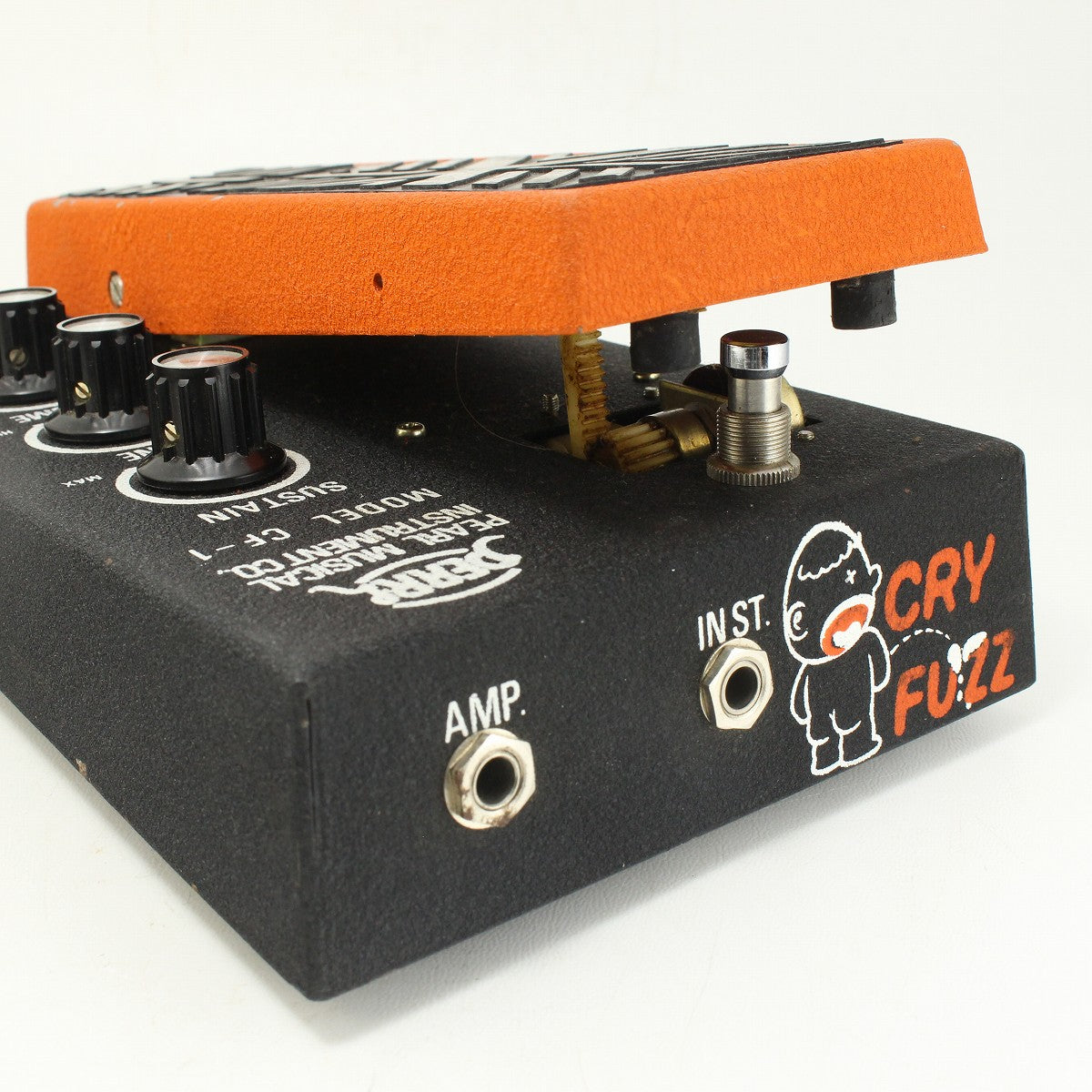 最先端 / PEARL USED CF-1 Corporation. Music Ishibashi – [03] FUZZ CRY ギター