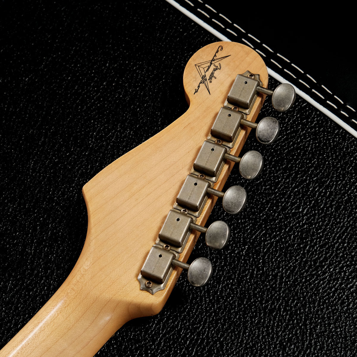[SN CZ562214] USED Fender Custom Shop / 1964 Stratocaster Journeyman Relic Aged Olympic White 2021 [05]