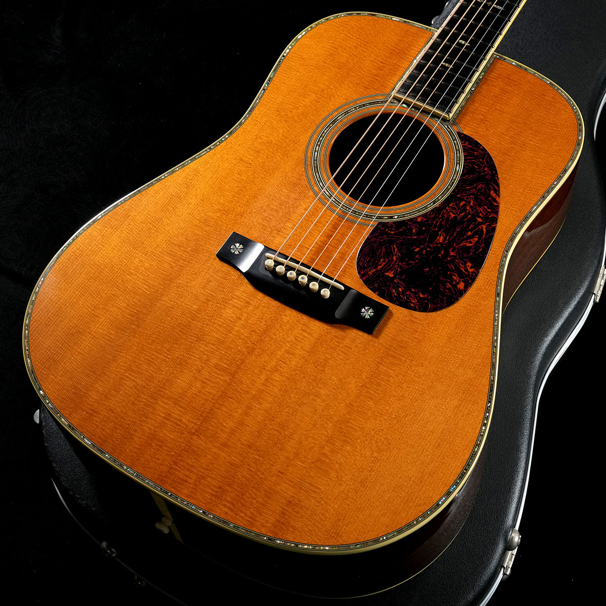 Flat Top [Acoustic Guitar/Electric Acoustic Guitar › Flat Top]