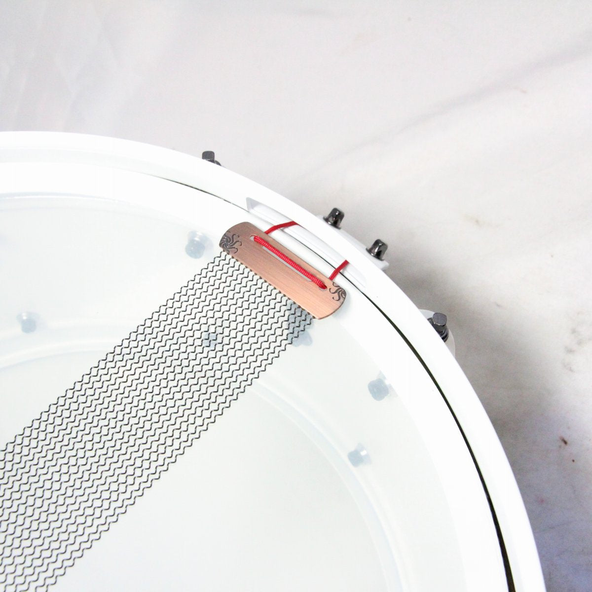 USED SAKAE / SDM1465BR/WHT 14x6.5 Limited WHITE BRASS SAKAE BRASS Snare Drum [08]