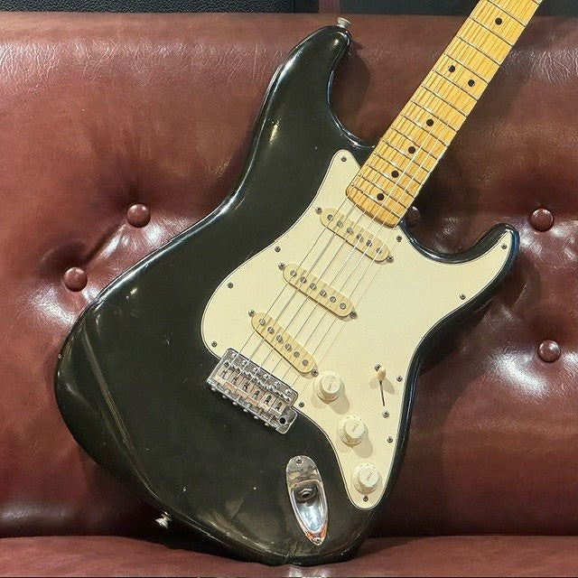 [SN 527046] USED Fender / 1974 Stratocaster Maple / Black [09]