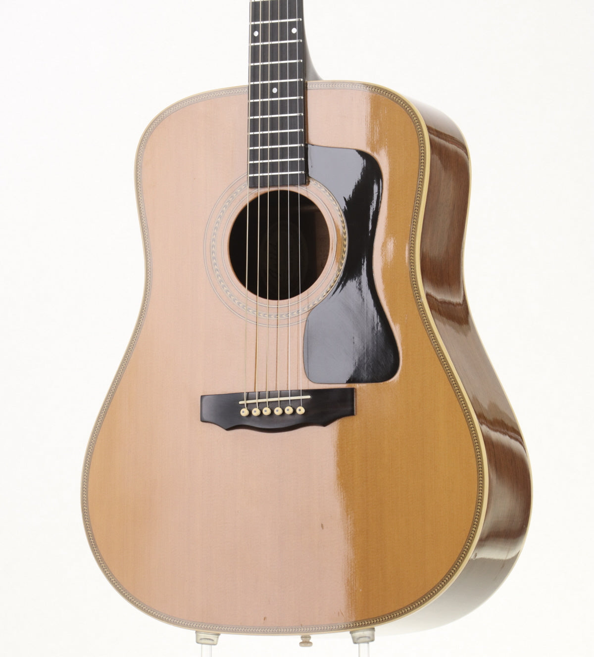 [SN EK100975] USED GUILD / DV62 [09]