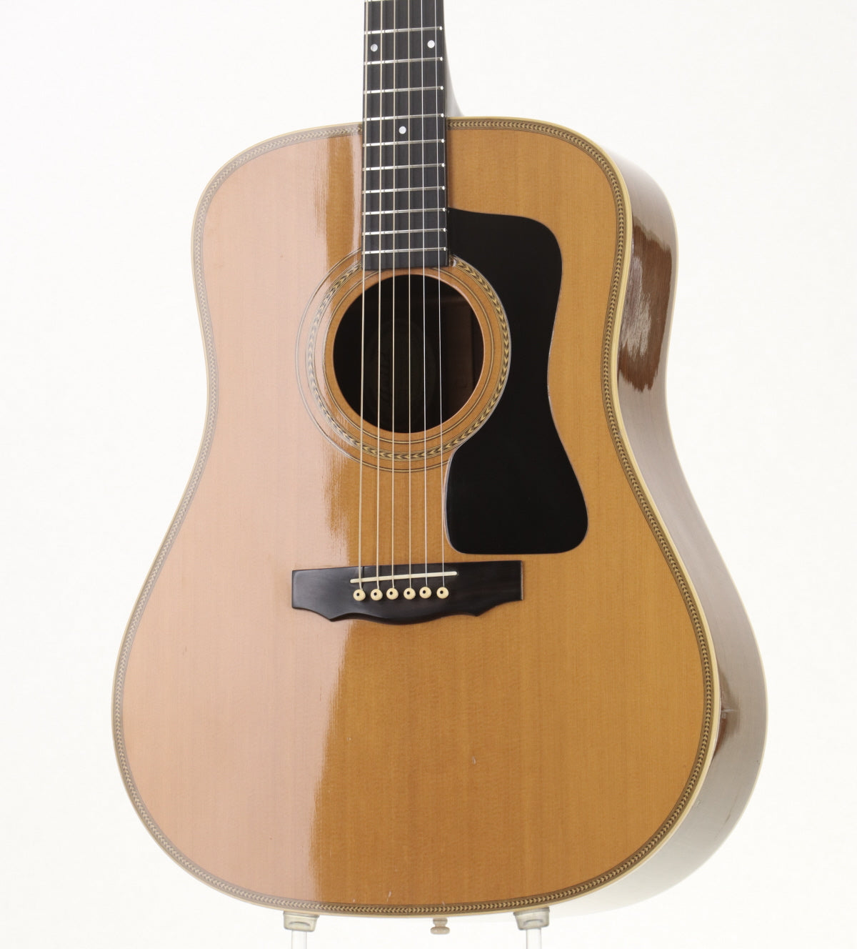 [SN EK100975] USED GUILD / DV62 [09]
