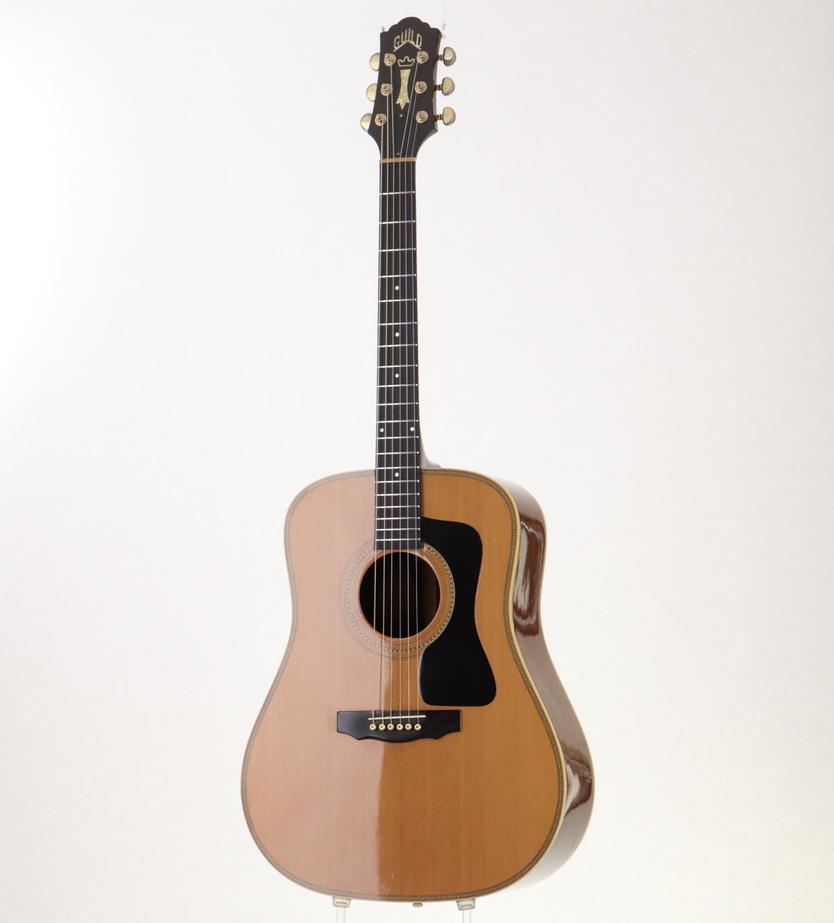 [SN EK100975] USED GUILD / DV62 [09]