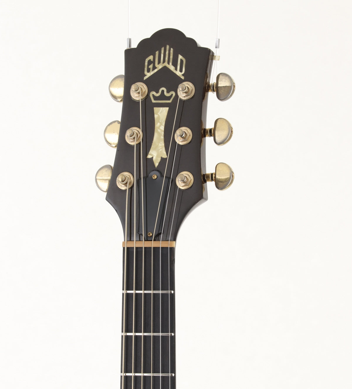 [SN EK100975] USED GUILD / DV62 [09]