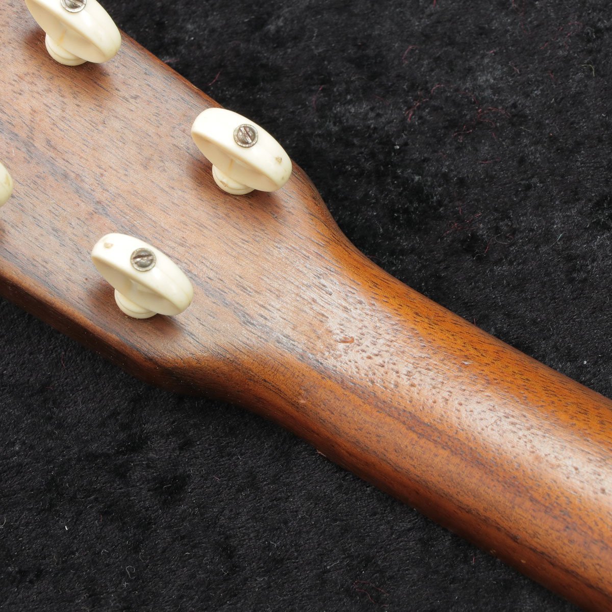 USED KAMAKA / SOPRANO UKULELE GOLD LABEL [03]