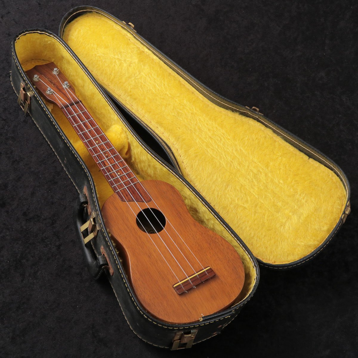 USED KAMAKA / SOPRANO UKULELE GOLD LABEL [03]