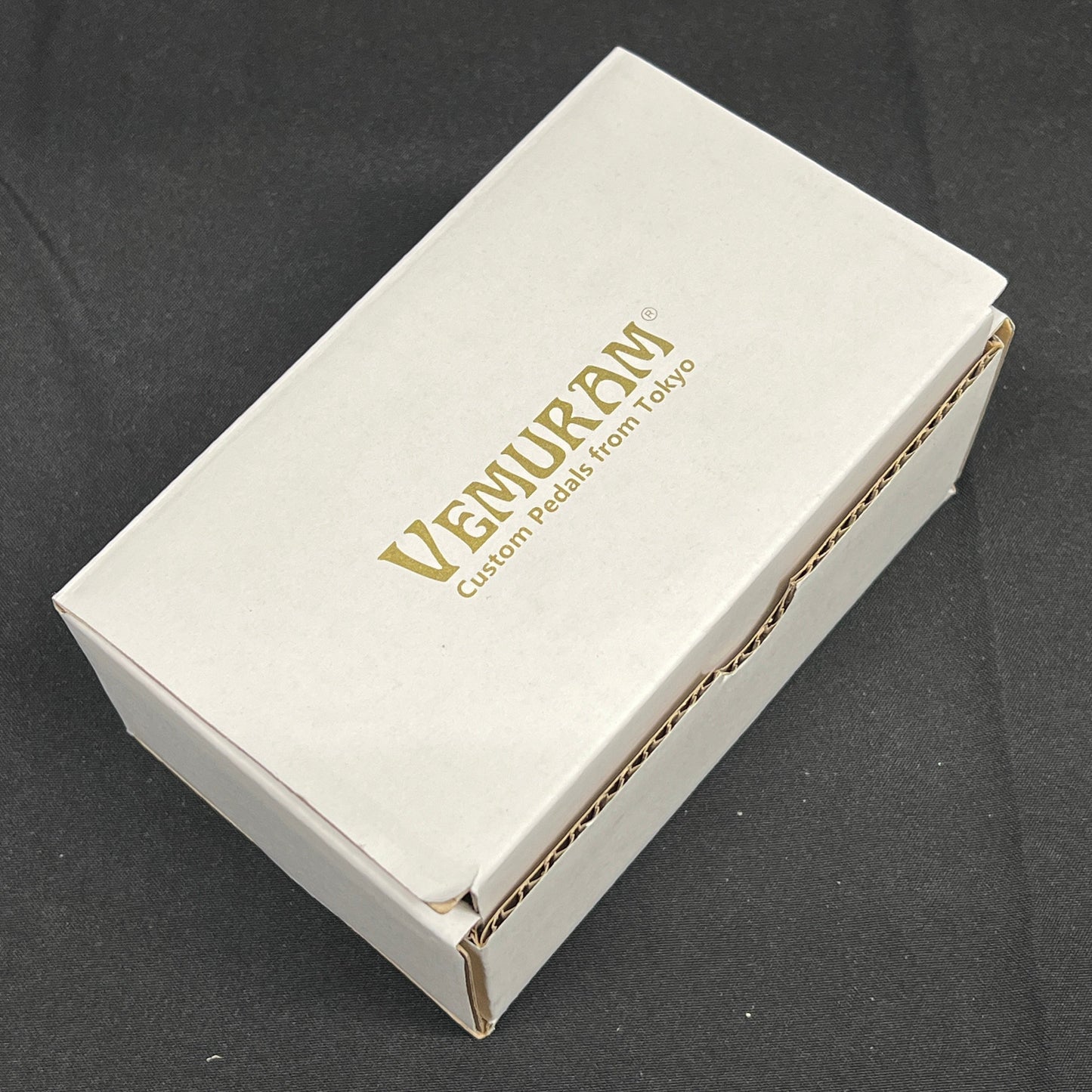 USED VEMURAM / Jan Ray [06]