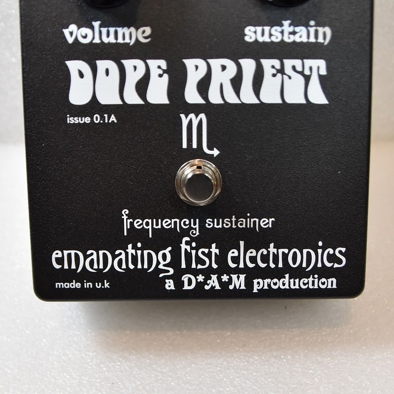 [SN 231024466] USED D.A.M. / DOPE PRIEST [Black Case] [12]