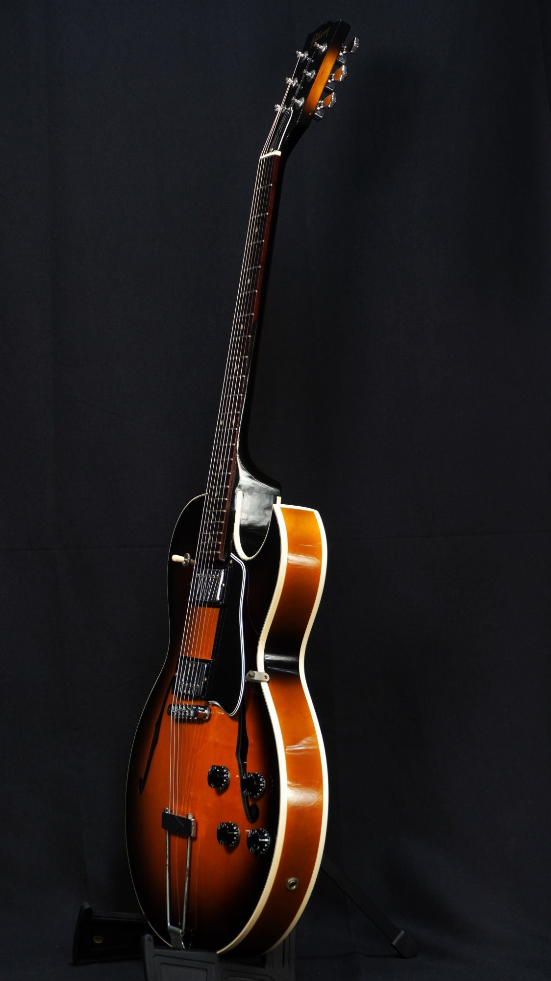 [SN 02091355] USED Gibson Memphis / ES-135 Sunburst -2001- [04]
