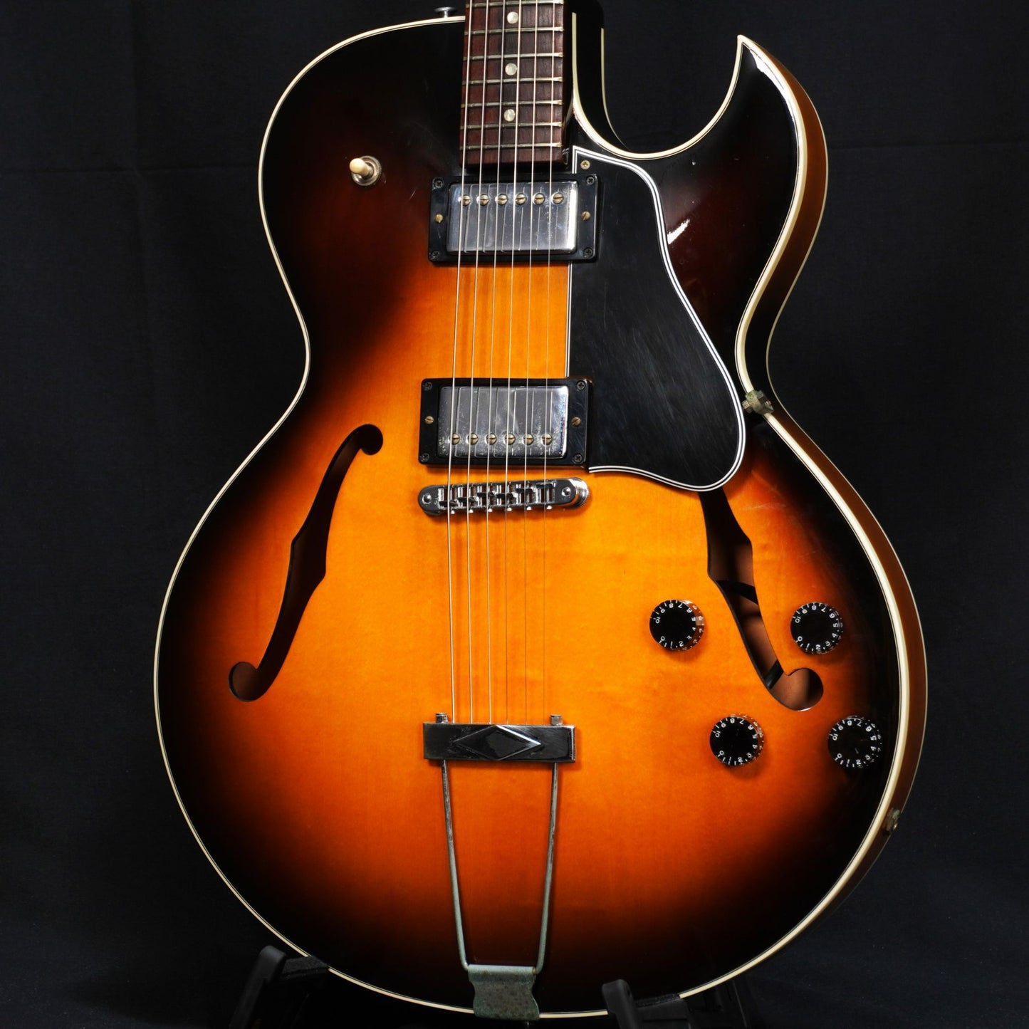 [SN 02091355] USED Gibson Memphis / ES-135 Sunburst -2001- [04]