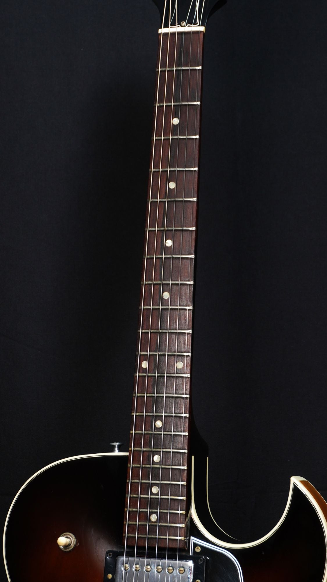 [SN 02091355] USED Gibson Memphis / ES-135 Sunburst -2001- [04]