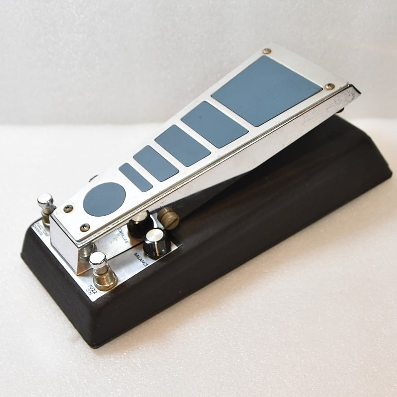 USED GUYATONE / WAH-FUZZ FS-5 [12]