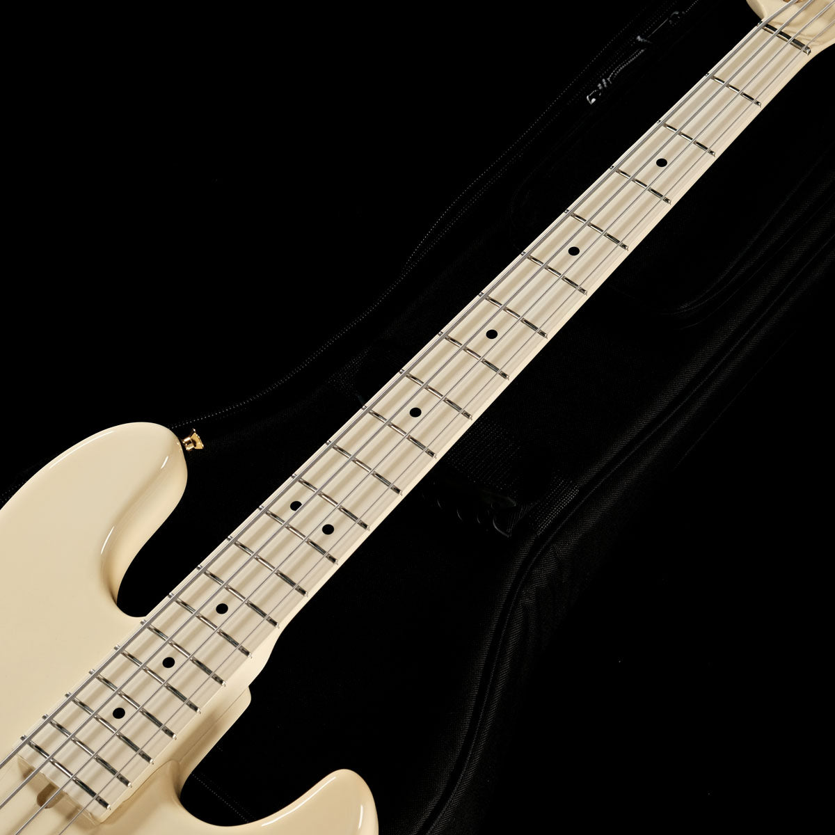 USED MOON / JJ-4 Larry Graham White [05]