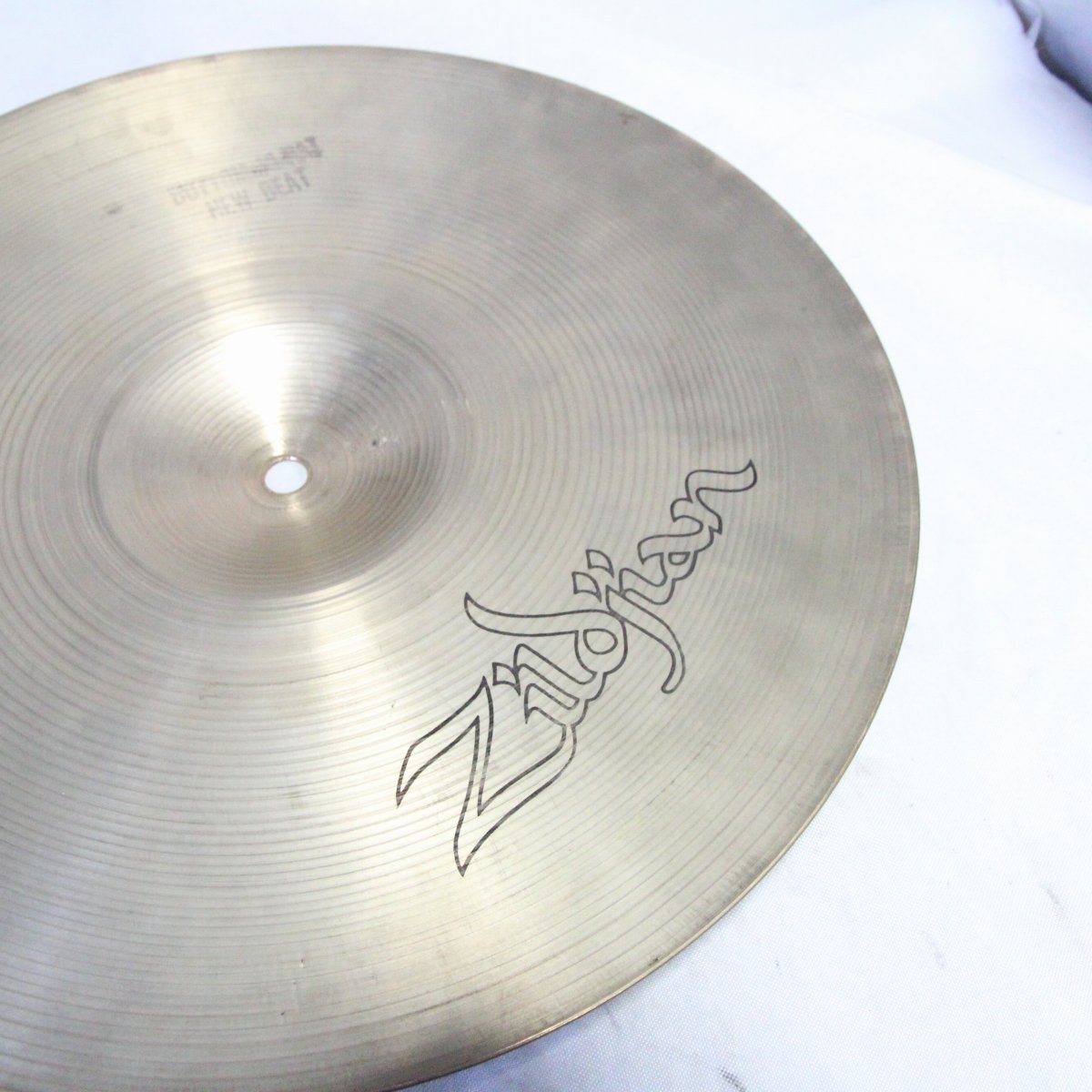 USED ZILDJIAN / 70s 14" NewBeat Hihat 884/1364g A Zildjian White Painted Logo Hi Hat [08]