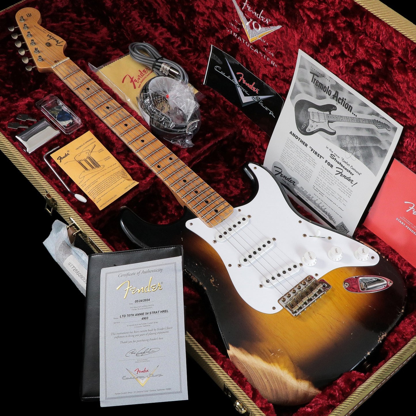 [SN XN4903] USED Fender Custom Shop / Limited Edition 70th Anniversary 1954 Stratocaster Heavy Relic Wide Fade 2-Color Sunburst [03]