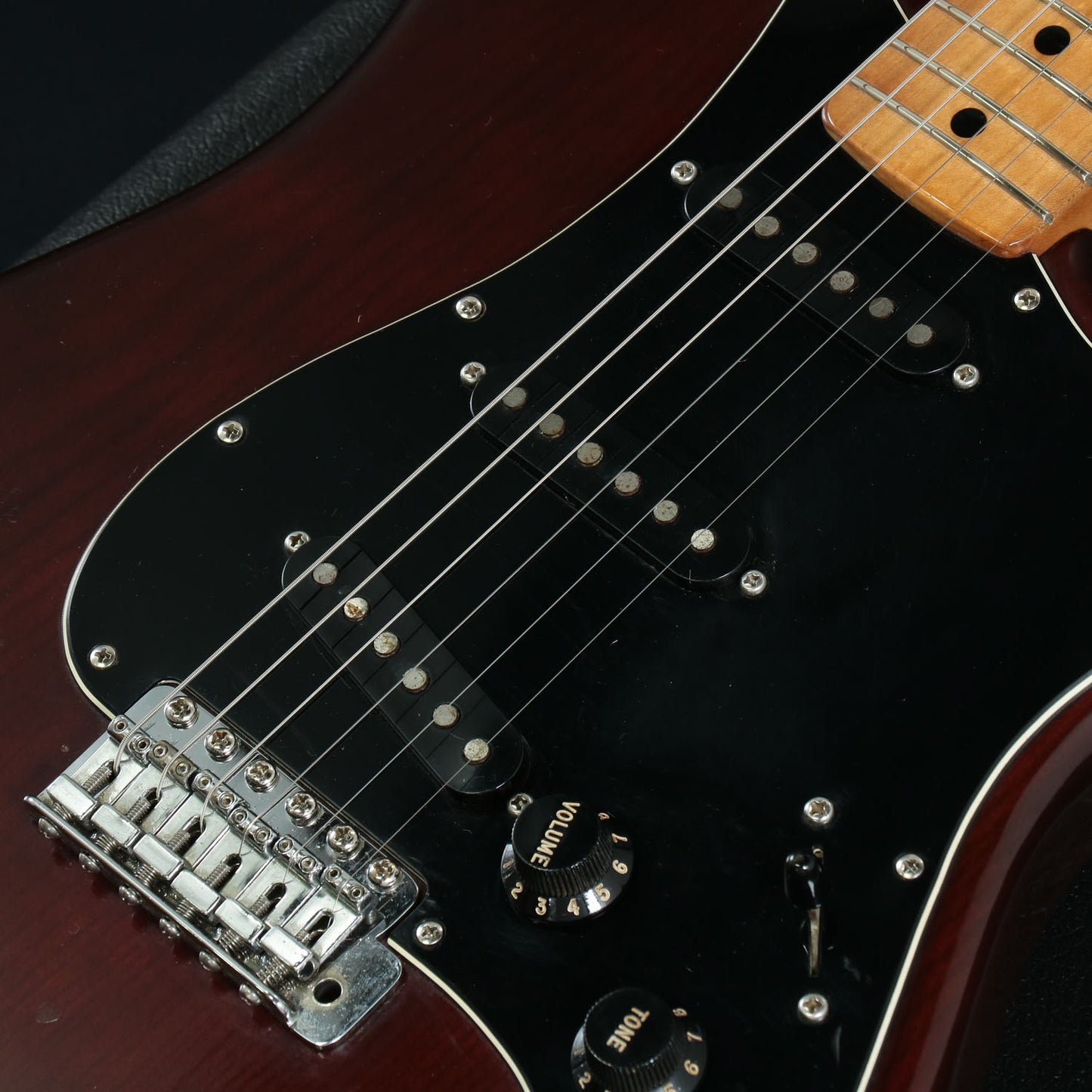 [SN S907194] USED Fender USA / 1979 Stratocaster Walnut/M [4.15kg / made in 1979] [08]