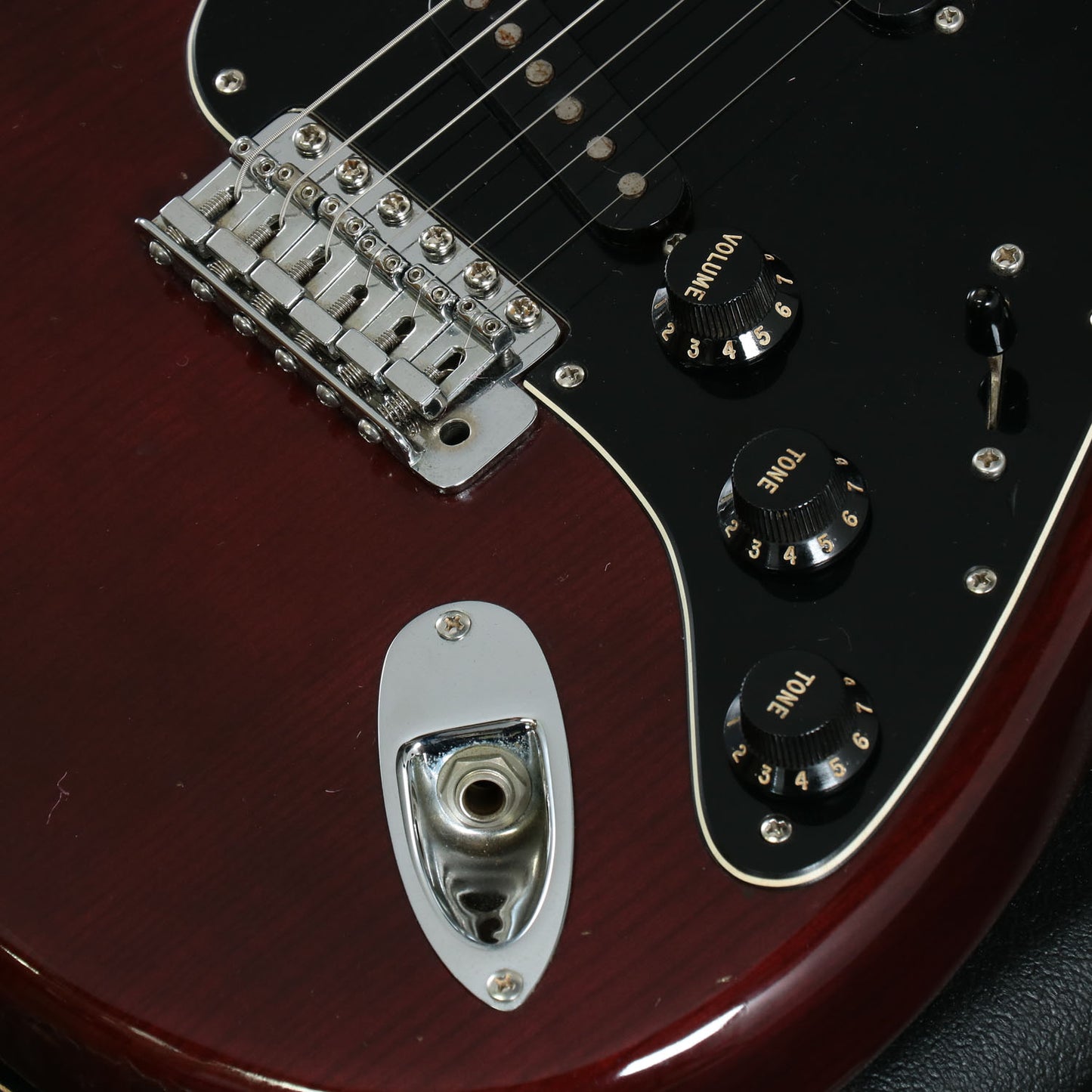[SN S907194] USED Fender USA / 1979 Stratocaster Walnut/M [4.15kg / made in 1979] [08]