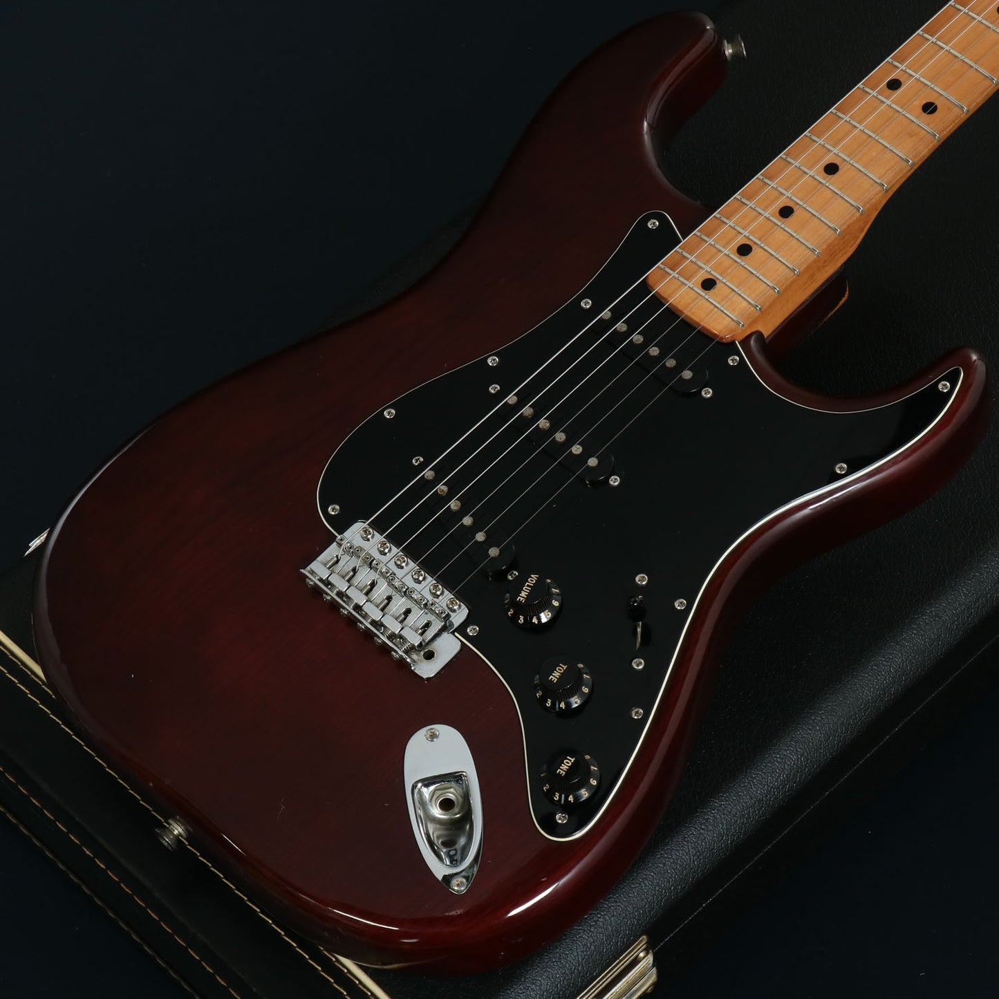 [SN S907194] USED Fender USA / 1979 Stratocaster Walnut/M [4.15kg / made in 1979] [05]