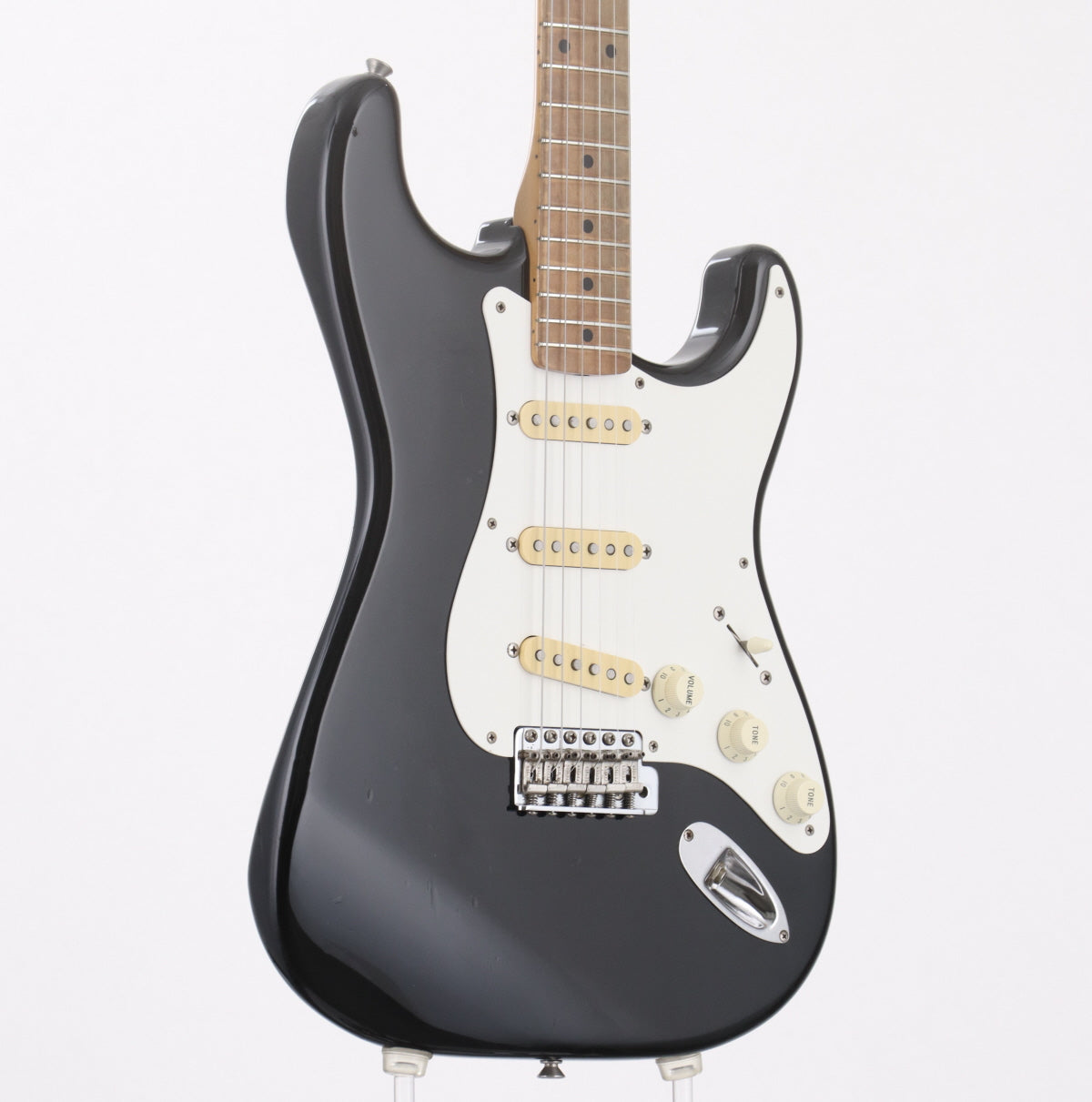 [SN E811587] USED Fender Japan / ST54-55 E Serial Black [05]