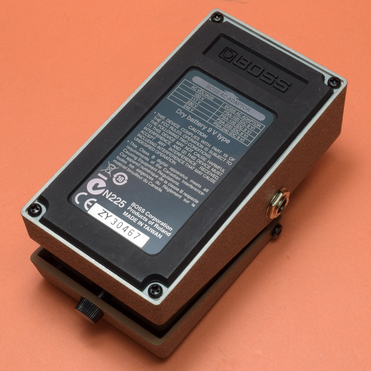 【美品 】BOSS ボス　FRV-1 “63 Fender Reverb Boss FRV-1 '63 Fender Reverb - What To Know & Where To Buy