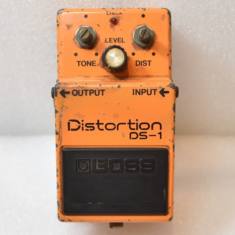 [SN 8800] USED BOSS / DS-1 / Distortion / Made in Japan Silver Screw [12]