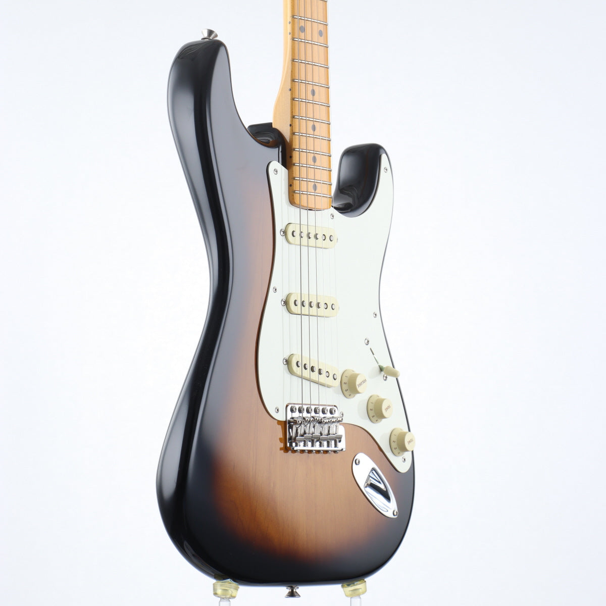[SN V2205622] USED Fender USA Fender / American Vintage II 1957 Stratocaster 2-Color Sunburst [20]