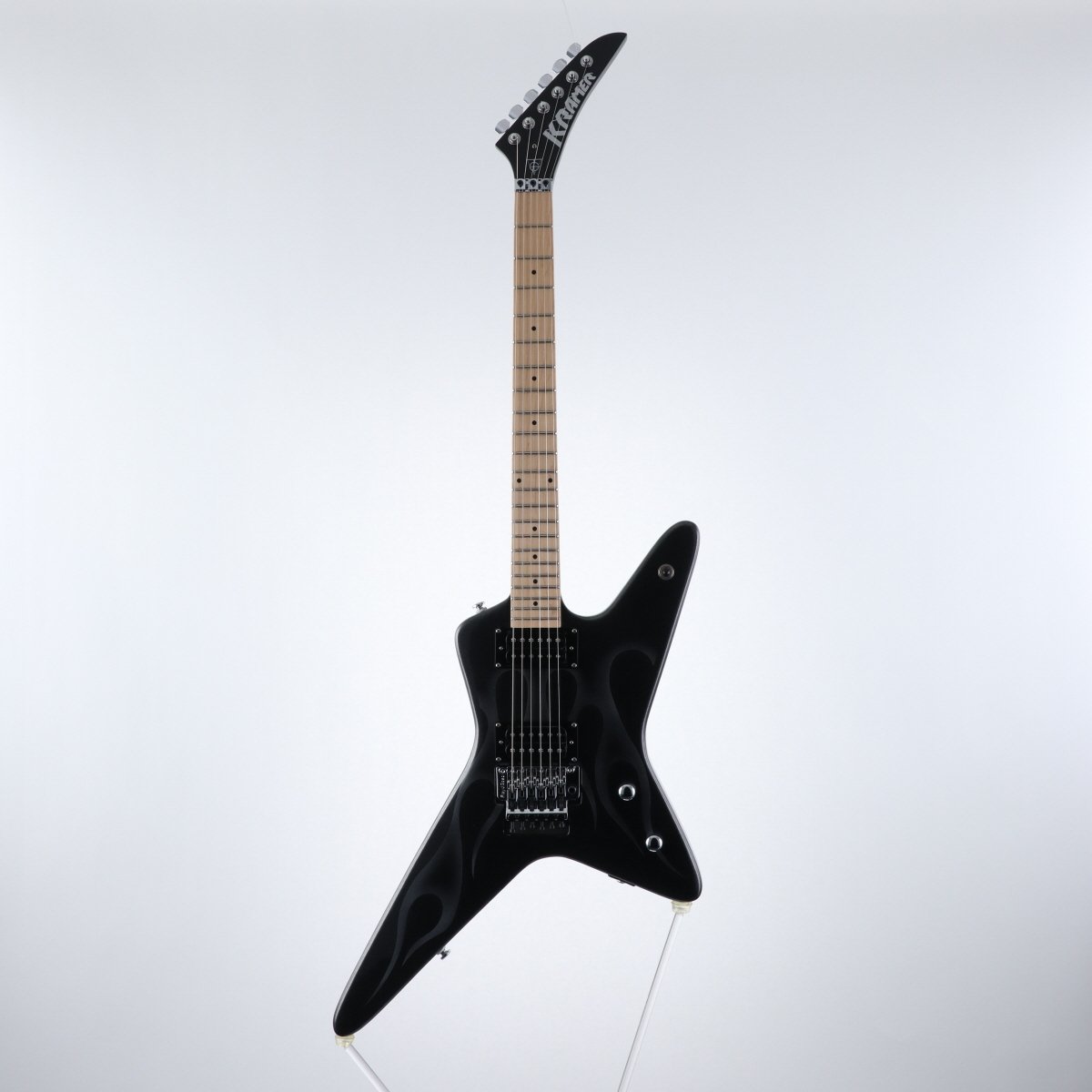 Kramer / Tracii Guns Gunstar Black Metallic with Flame graphic