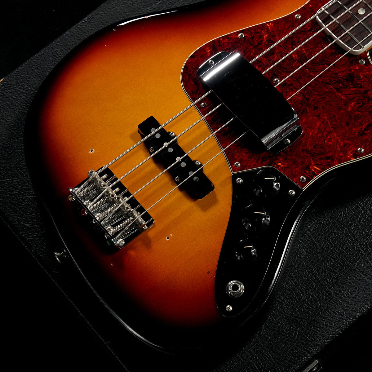 [SN V2206223] USED Fender USA / American Vintage II 1966 Jazz Bass 3-Color Sunburst [05]