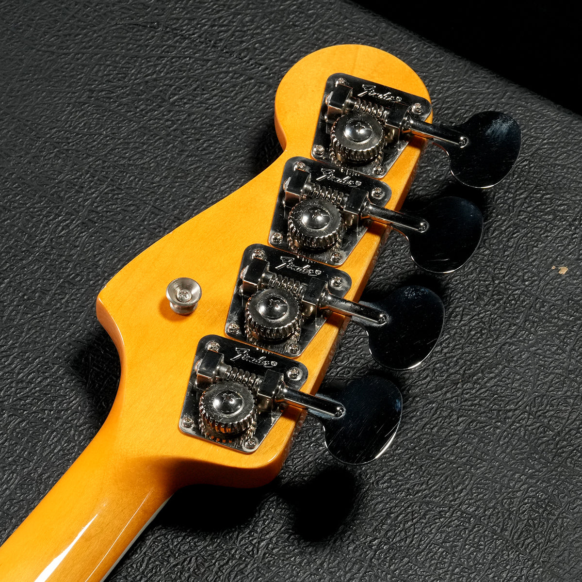 [SN V2206223] USED Fender USA / American Vintage II 1966 Jazz Bass 3-Color Sunburst [05]