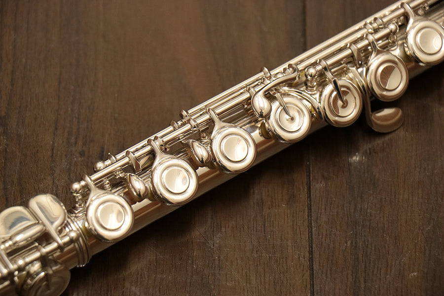 [SN 2045] USED YAMAHA / YAMAHA YFL-451 Silver Head Flute [10]