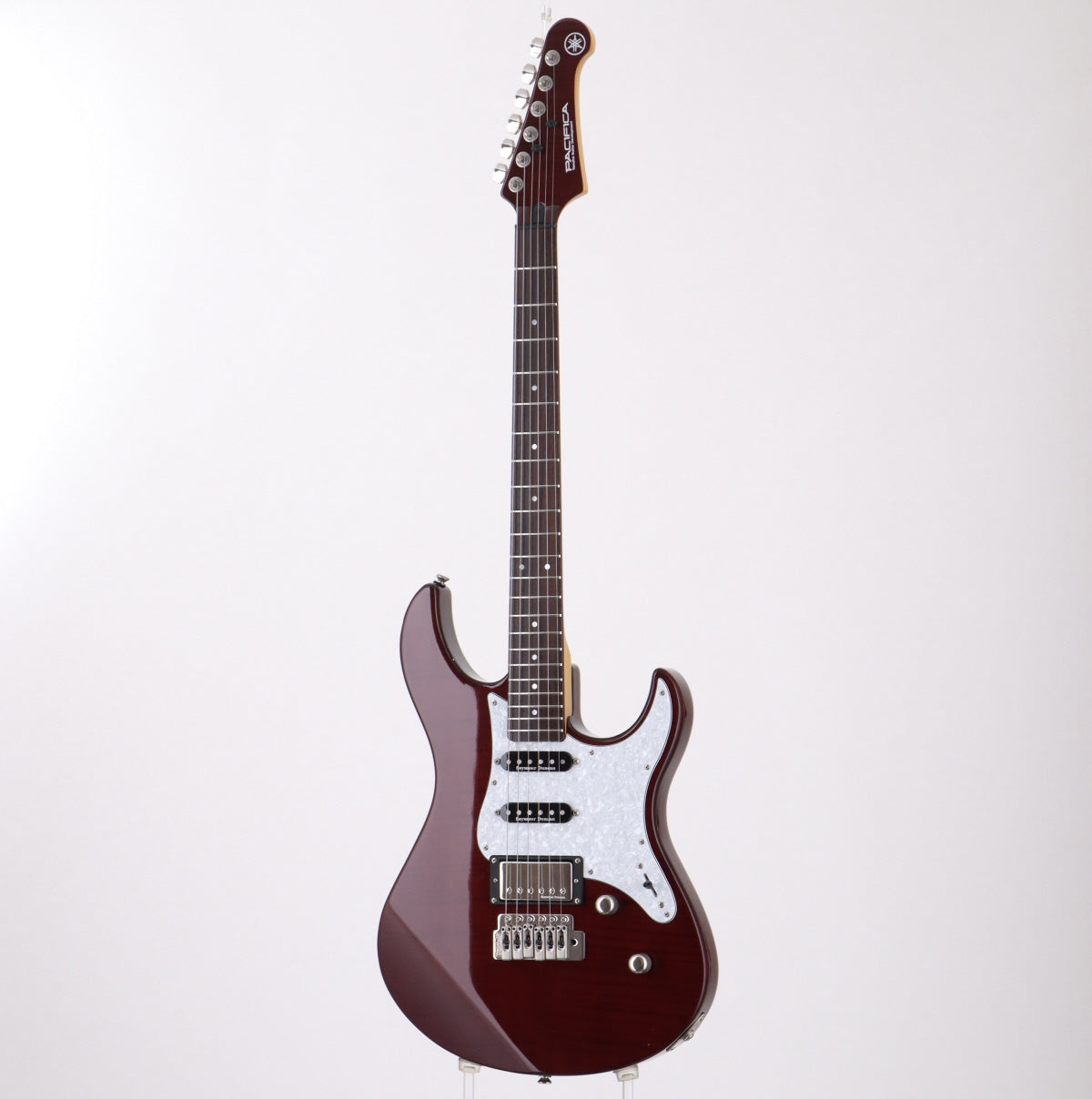 超美品！　ヤマハ　パシフィカ pacifica 612vⅡ fm ルートビア PACIFICAシリーズ」の上位モデルに市場ニーズの高いピックアップ