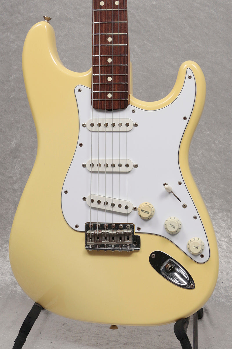 [SN V093546] USED FENDER USA / American Vintage 62 Stratocaster Vintage White [06]