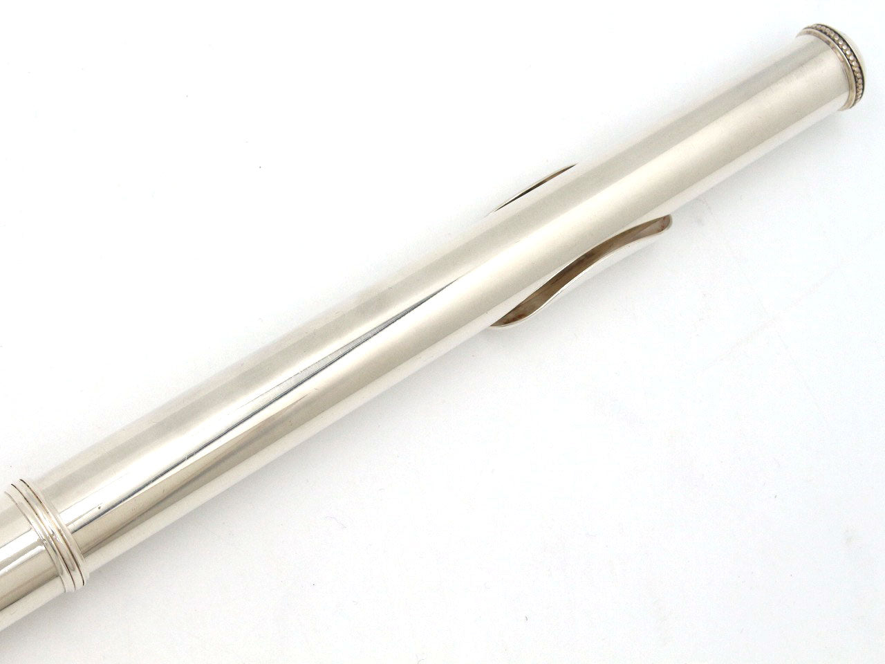 [SN 327] USED YAMAHA / Flute YFL-61 all silver, all tampos replaced [09]